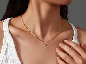 dainty necklace for women